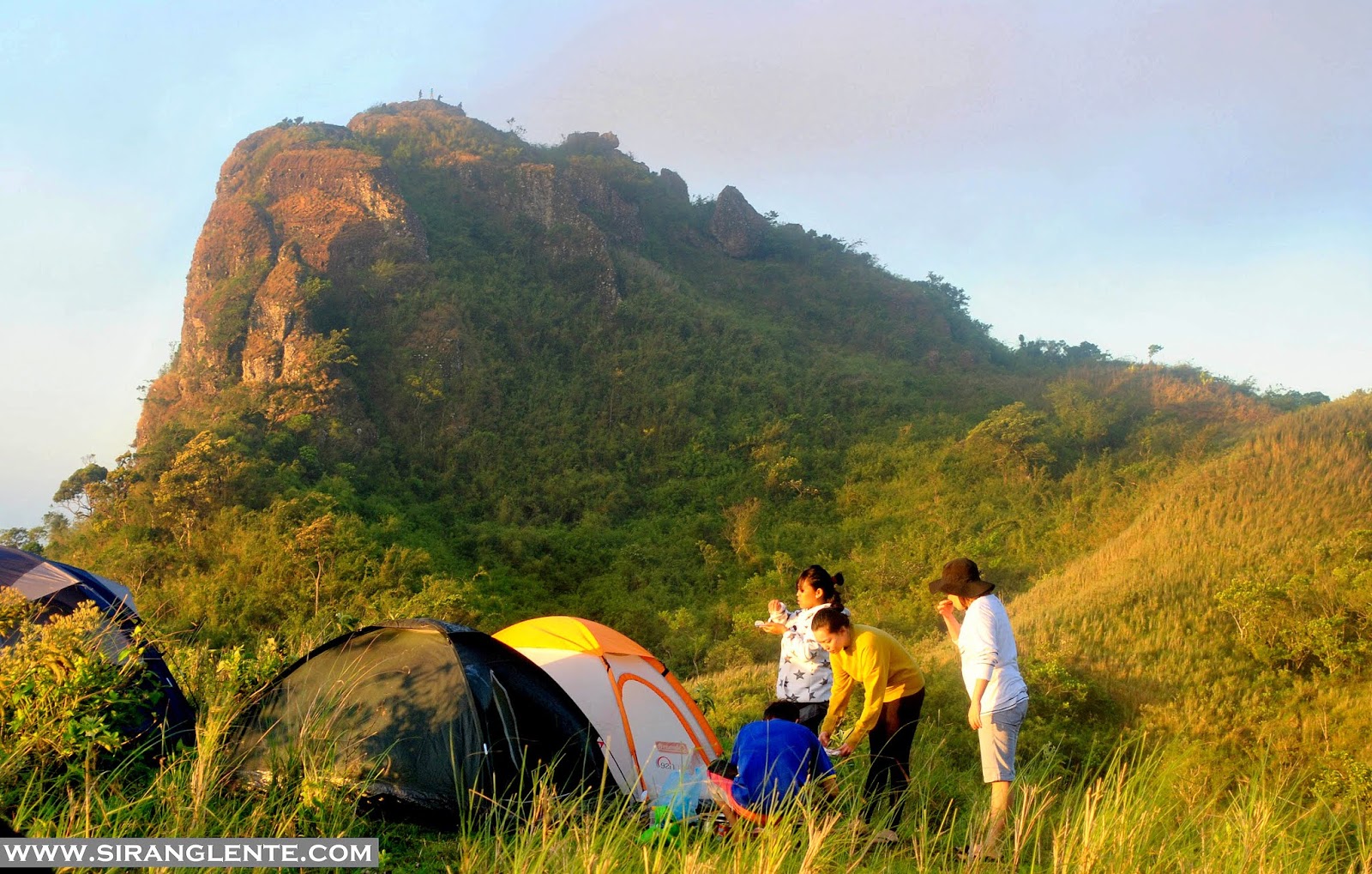 SIRANG LENTE HIKING GUIDE Mt Marami Cavite sirang-lente-hiking-guide-mt-marami-cavite