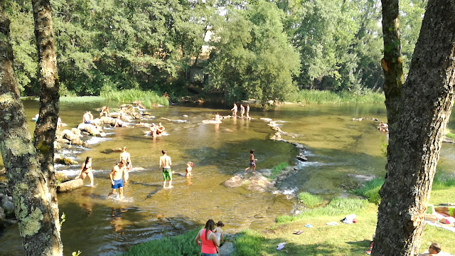 Zona Fluvial da Ponte Nova na  Loureira 