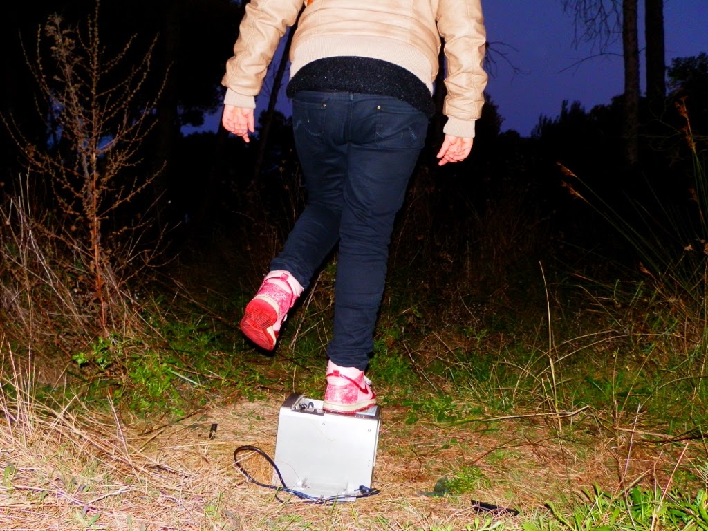 crushandtrampling: Crush with stereo high-heeled boots