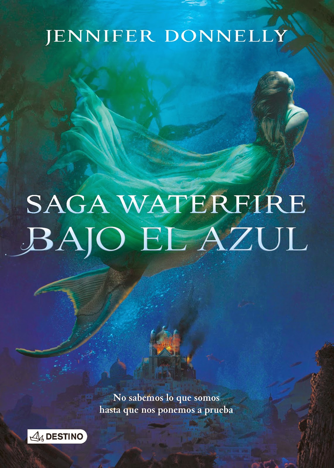 http://www.planetadelibros.com/bajo-el-azul-libro-168930.html