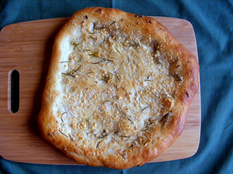 Fill 'Er Hup! Here's an Idea Rosemary and Garlic Flatbread with