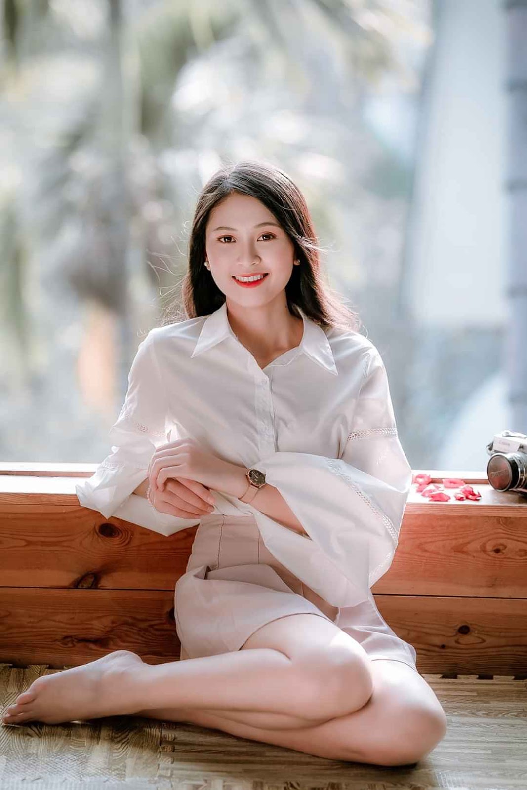 Vietnamese beautiful model - The beauty nearby windows - Pic 3