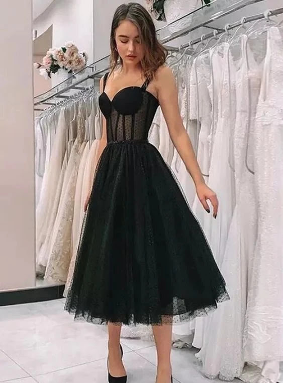 10 Stunning 2021 Tea Length Wedding Dresses for Older Brides