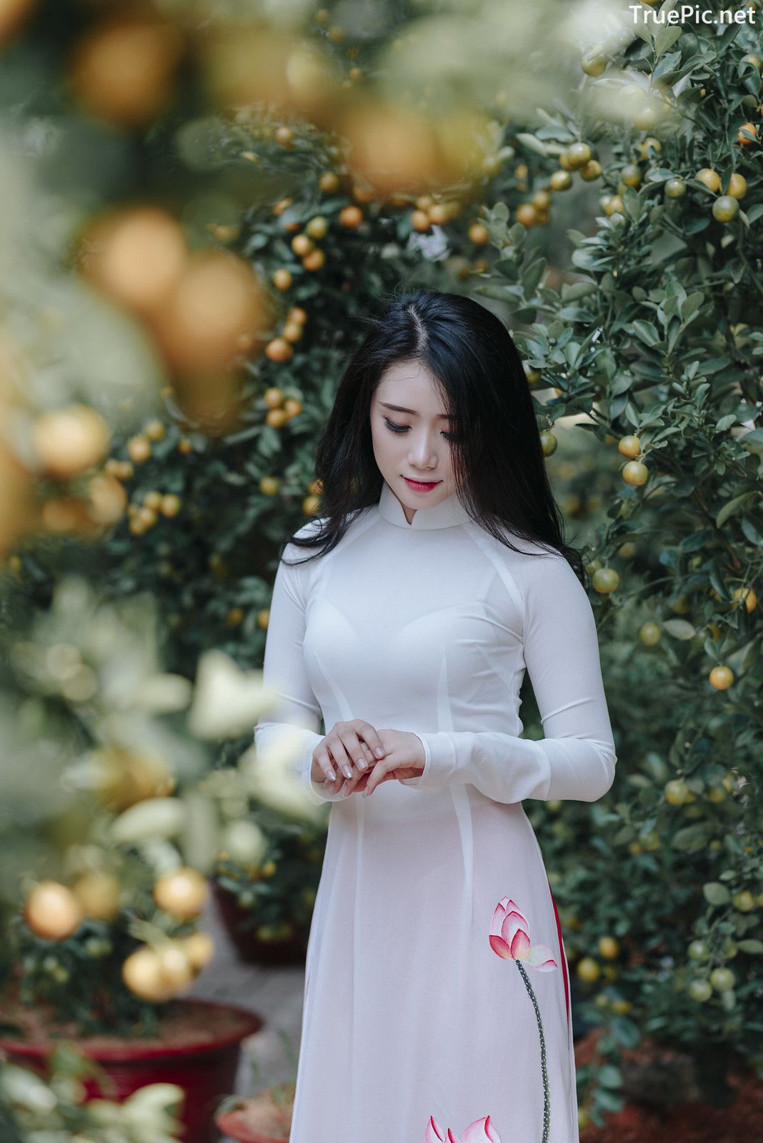 Image-Vietnamese-Beautiful-Girl-Ao-Dai-Vietnam-Traditional-Dress-by-VIN-Photo-3-TruePic.net- Picture-67
