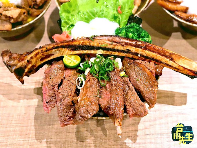台南日式丼飯/超值佛心價最低120元起/從路邊小攤販賣到連鎖餐飲品牌/雞白湯+飲品內用無限暢飲喝到飽/現點現烤直火炙燒/獨家秘製燒肉醬/使用台灣豬/一開店就有客人上門-「牛丁次郎坊台南崇德支店」