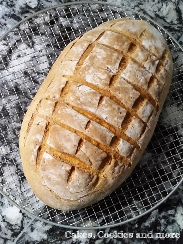 Karotten Curry Brot (Rüeblibrot mit Curry)