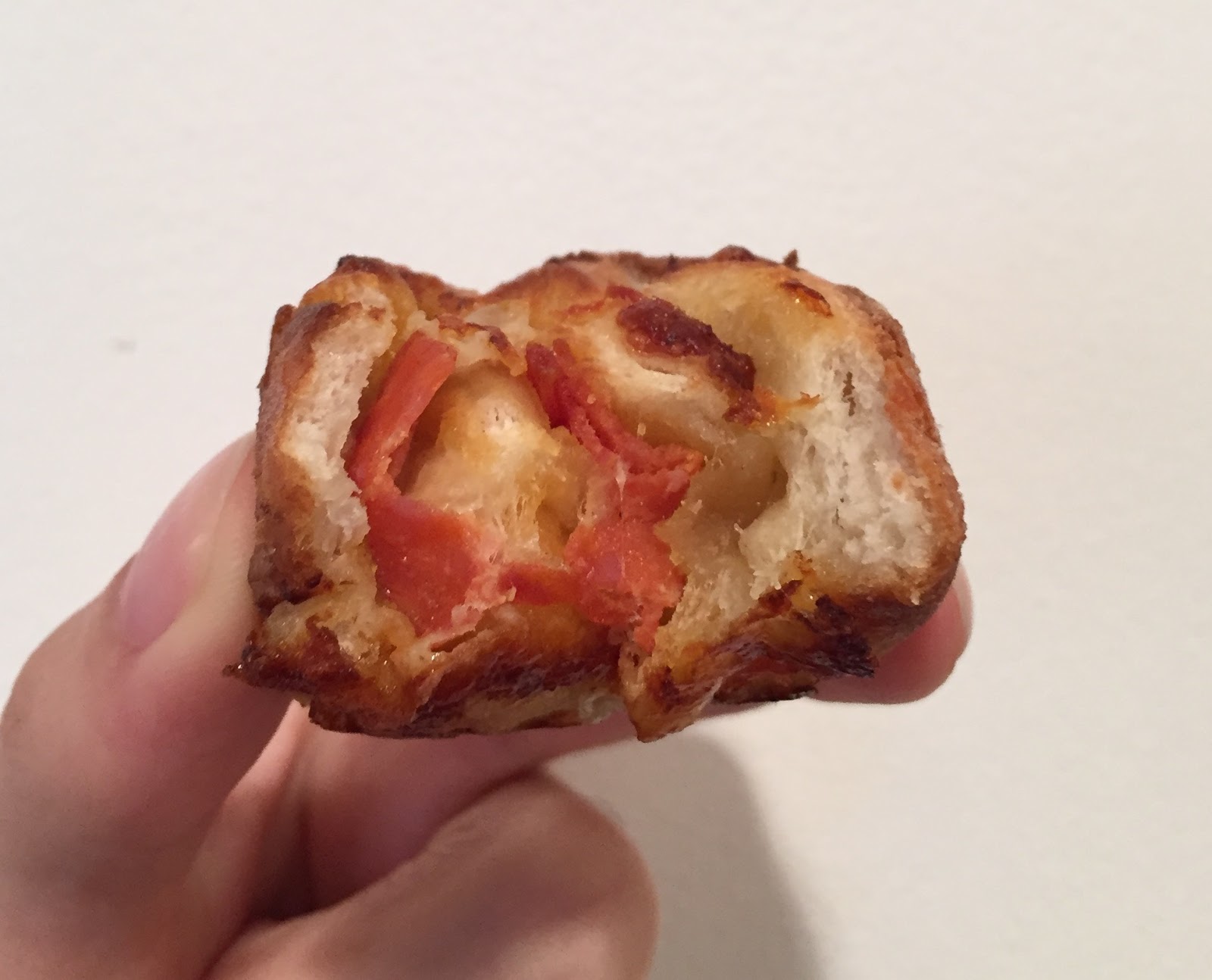 Papa John's Pepperoni Rolls / パパジョーンズのペパロニロール I'm Made of Sugar