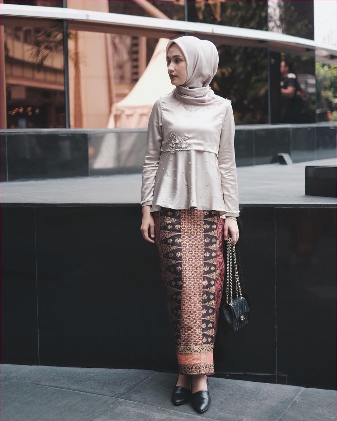 Outfit Kondangan Hijab Casual