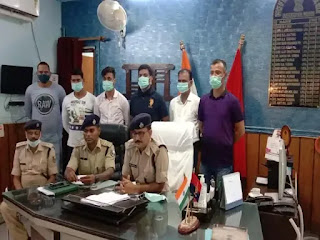 प्रेम प्रसंग में कांग्रेस नेता के बेटे की हत्या, पुलिसकर्मी की पत्नी संग था अफेयर, SP ने किया खुलासा प्रेम प्रसंग में कांग्रेस नेता के बेटे की हत्या, पुलिसकर्मी की पत्नी संग था अफेयर, SP ने किया खुलासा