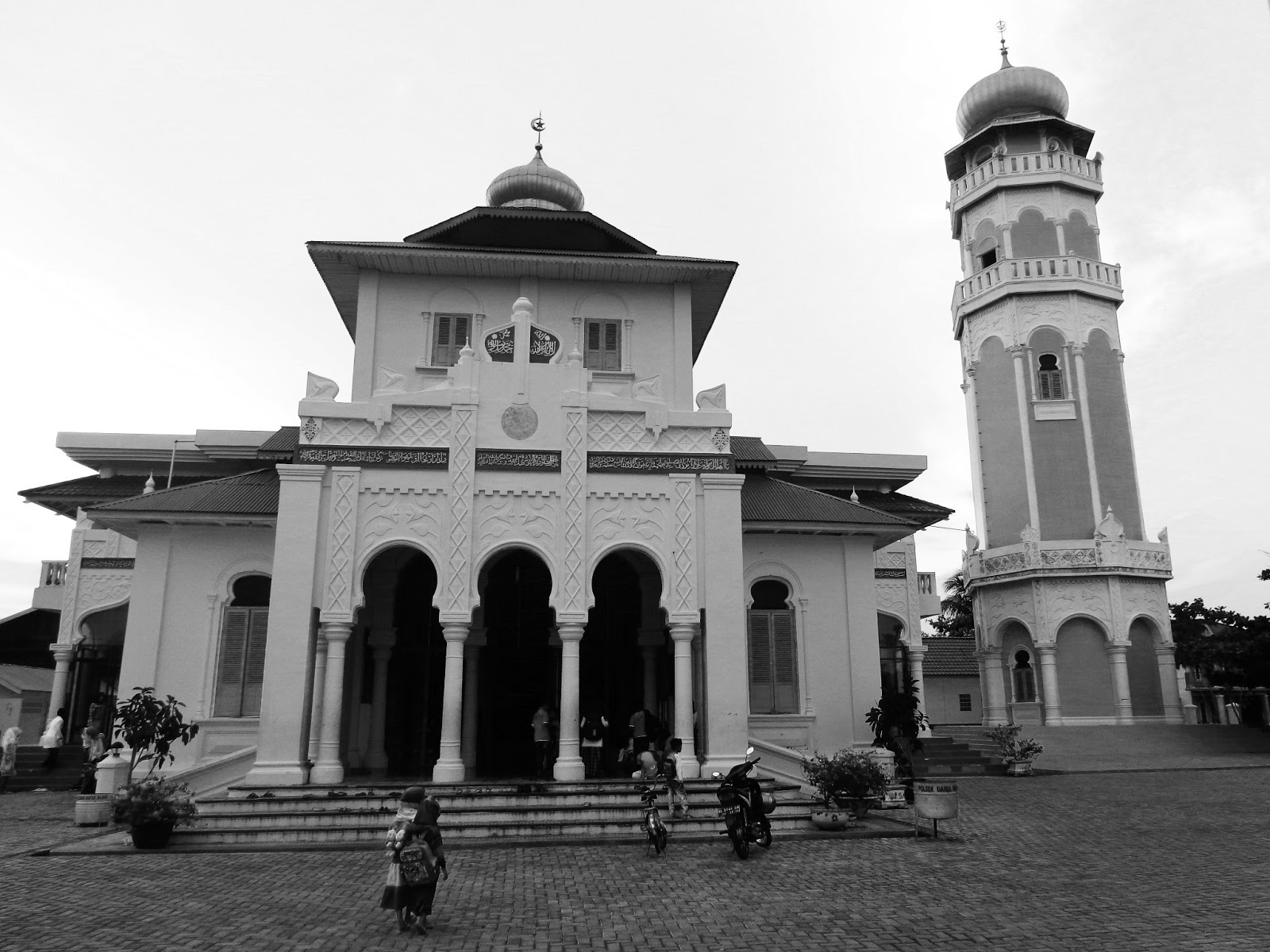 Baiturrahim Mosque, Ulee Lheue | Teuku Alfiansyah