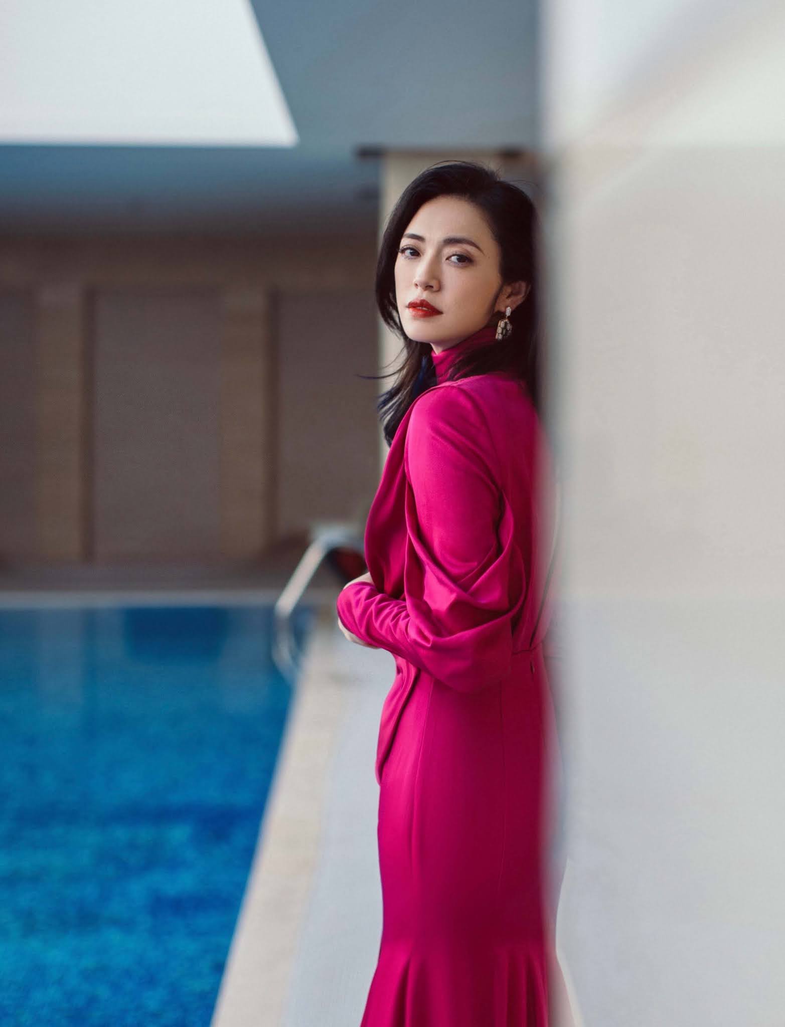 , Yao Chen poses for photo shoot