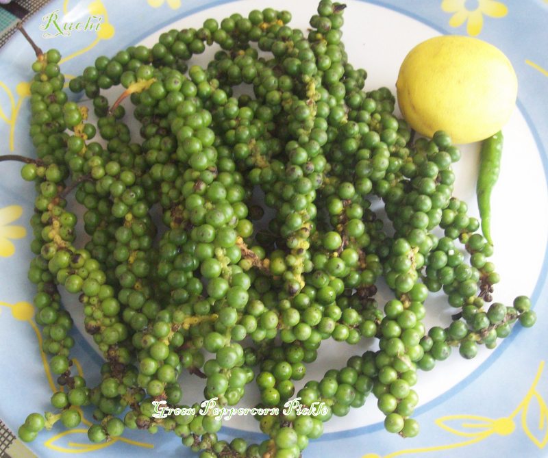 Ruchi Green Peppercorn Pickle( Kurumilagu Urugai)