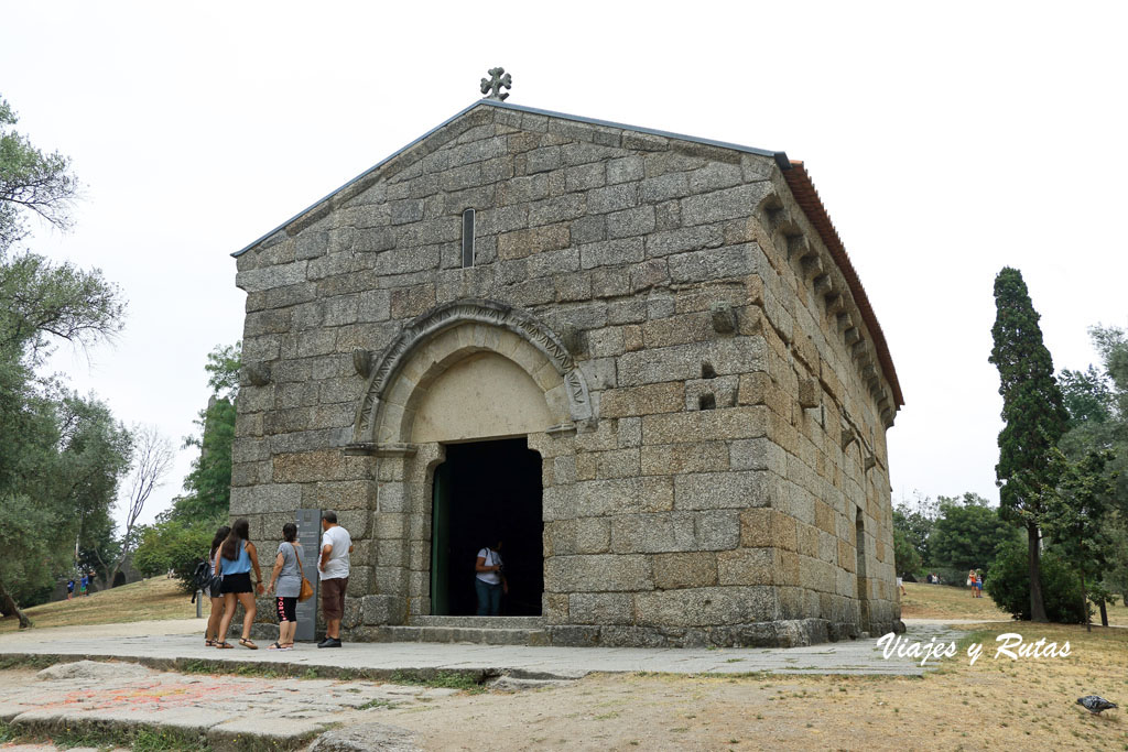 Capilla de San Miguel del Castillo, Guimaraes