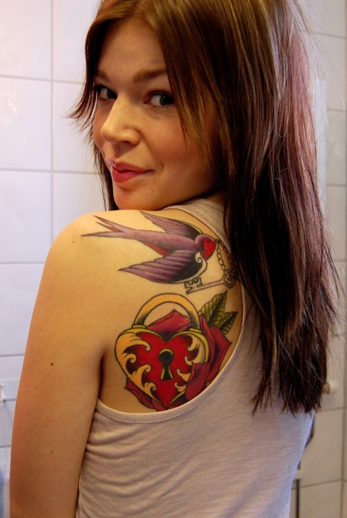 tatuaje de golondrina original