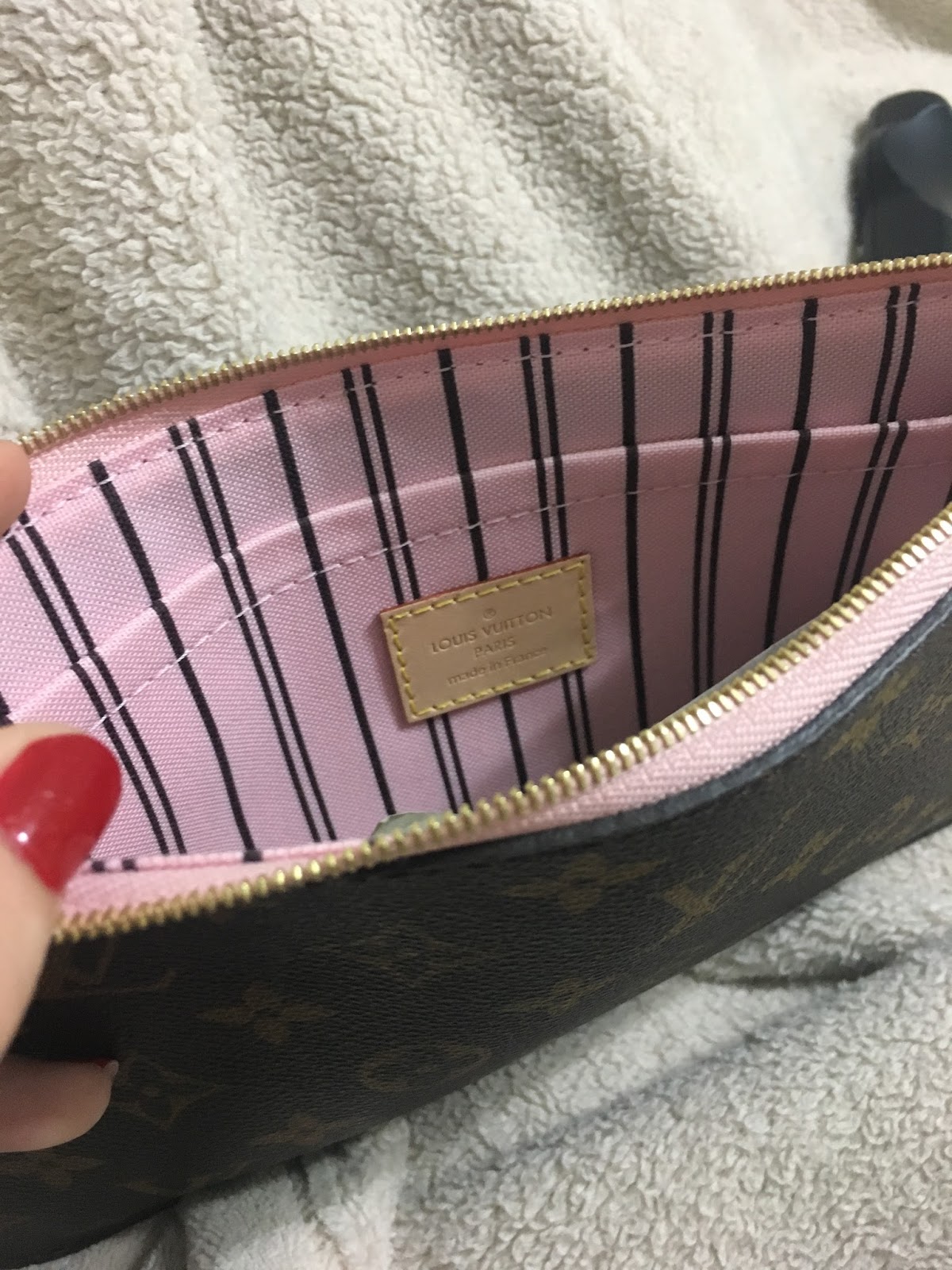 Tradesy Handbag Louis Vuitton