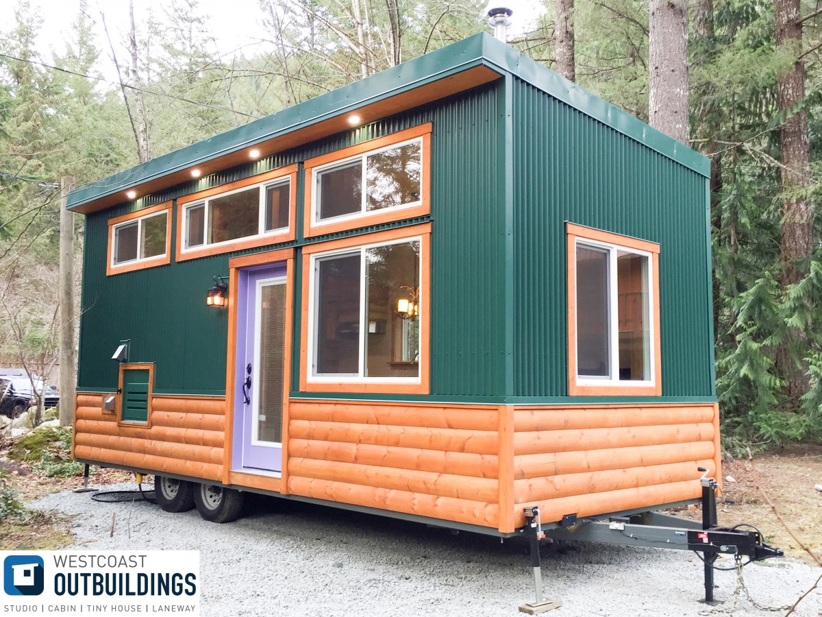 TINY HOUSE TOWN The Skookum Tiny House (365 Sq Ft)