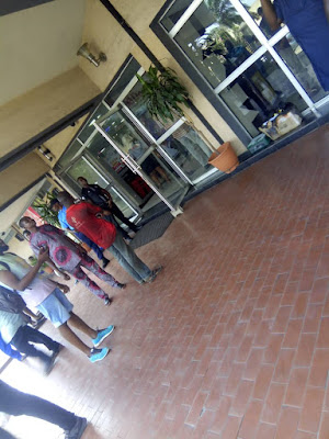MTN Undergoes Fire Outbreak As Workers Suspend Work Indefinitely At Sabo, Yaba (PHOTOS)