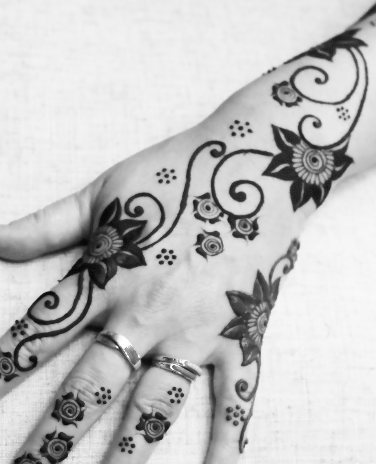 j.Henna: Henna, Jagua, Hengua, Black Henna, and Shelf-Stable Henna