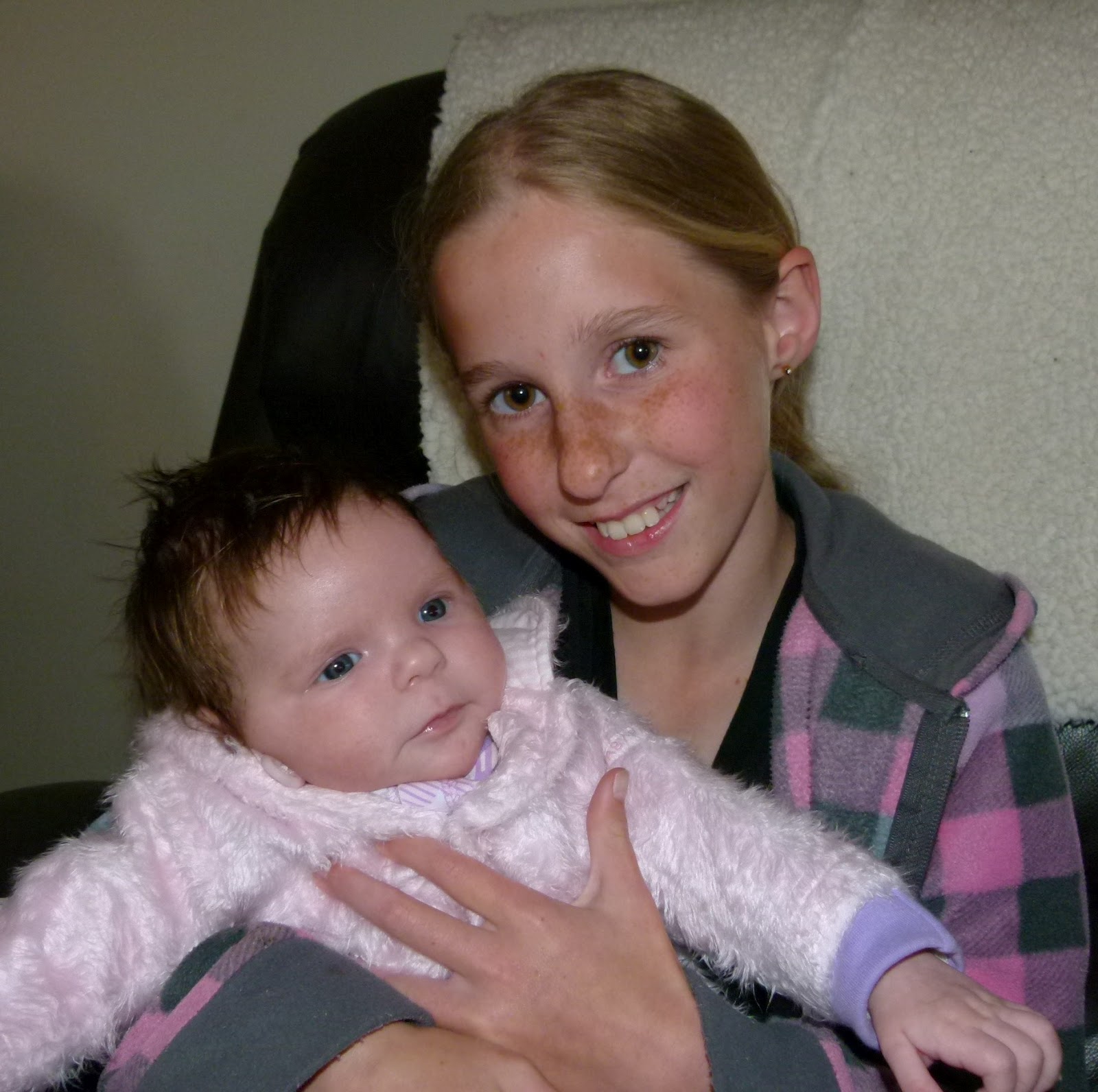 DIET COKE ROCKS 3 SIBLINGS.... AND MILO.