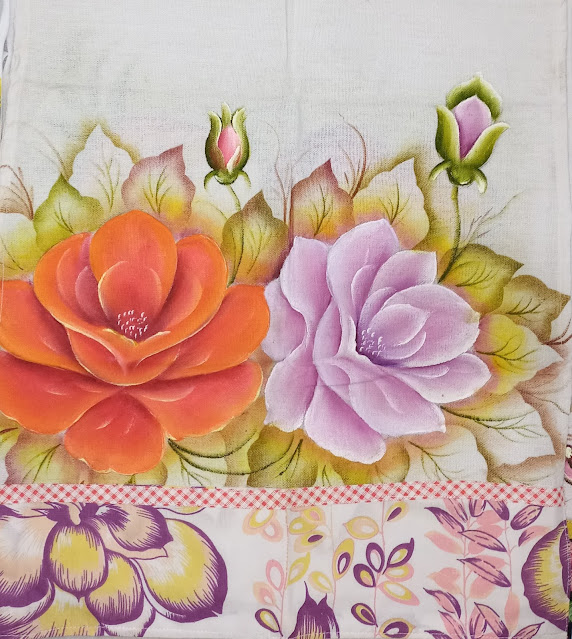 Rosas com barrado de tecido