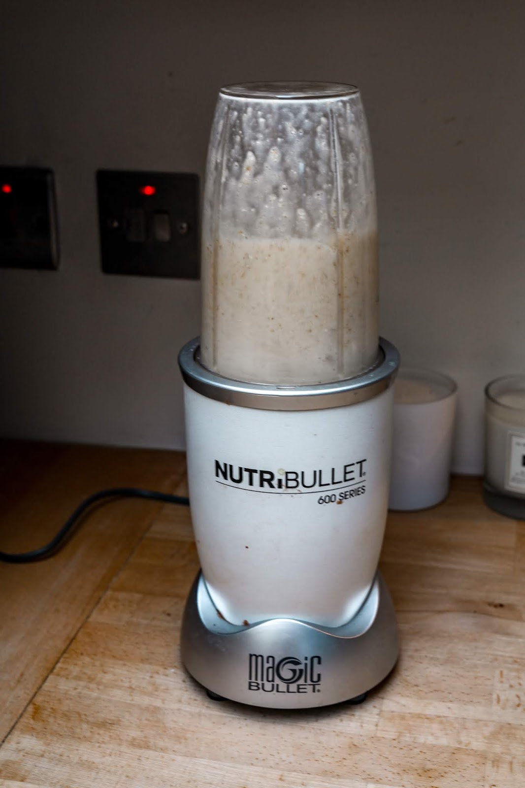 Quick And Easy Egg, Banana + Baking Soda Pancake recipe EmTalks