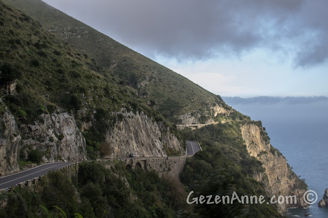 Amalfi kıyıları nasıl gidilir