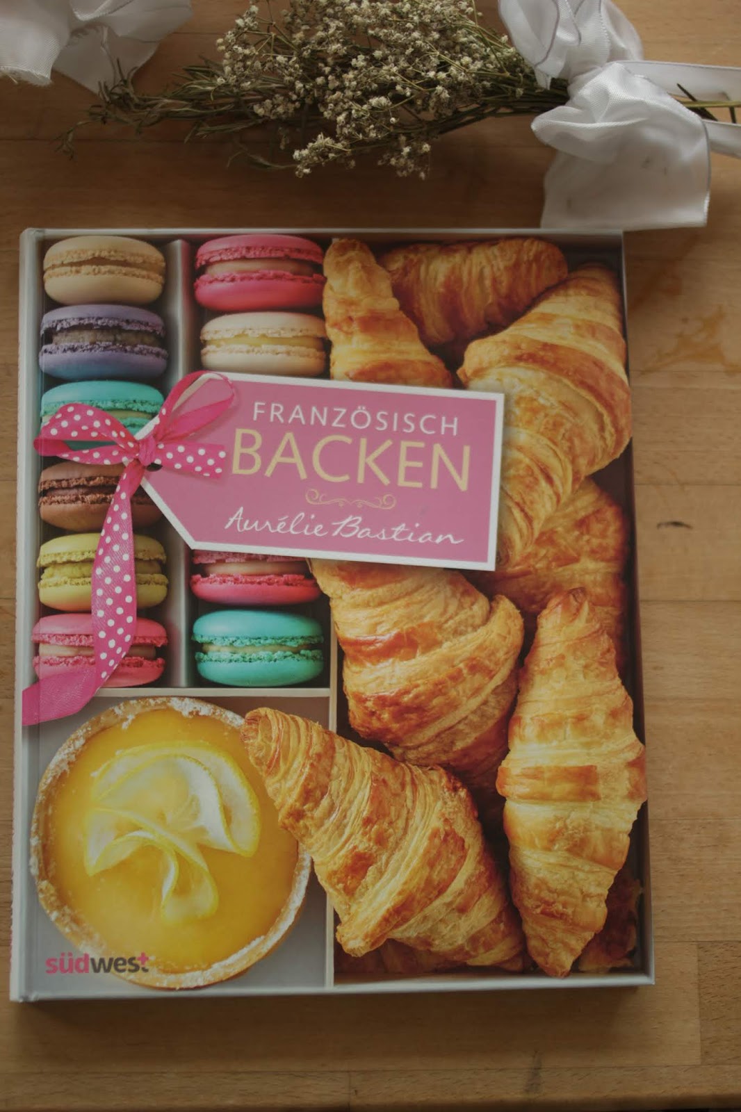 Kinderzimmer Productions Es Kommt In Wellen Mit Fettes Brot Flo