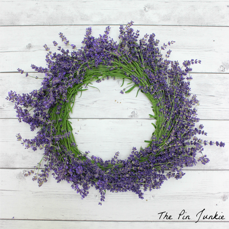 How to Make a Lavender Wreath in a Few Easy Steps - Songbird