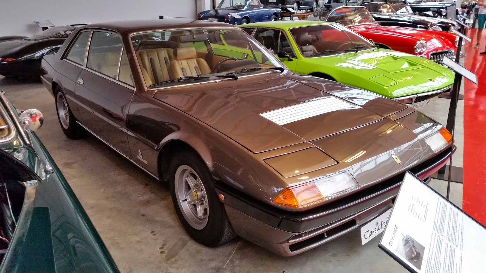 Ferrari 400 Classic Park Brown Ferrari 400 Manual + Carburettor