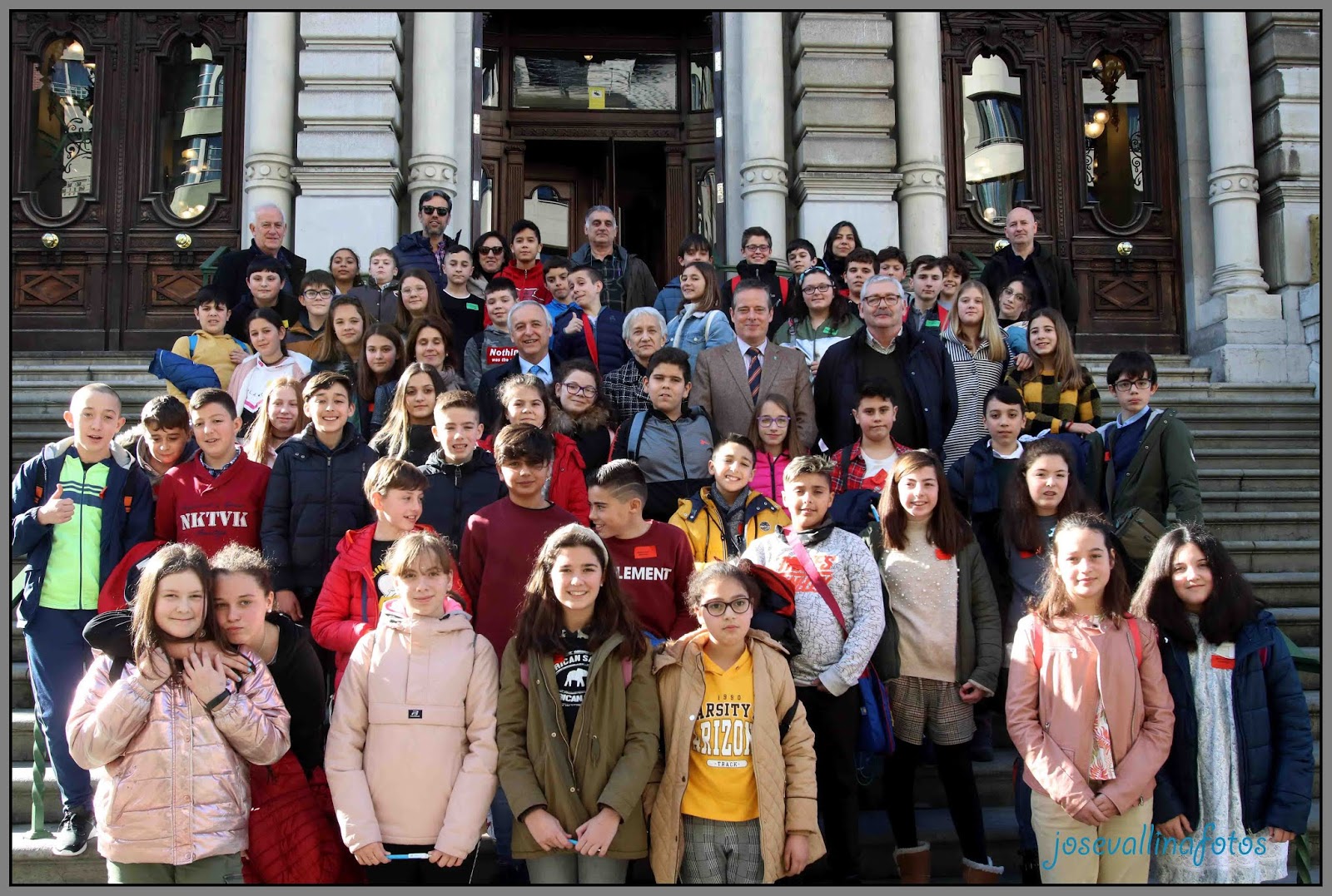 Jose Vallina fotos. Junta General del Principado de Asturias.