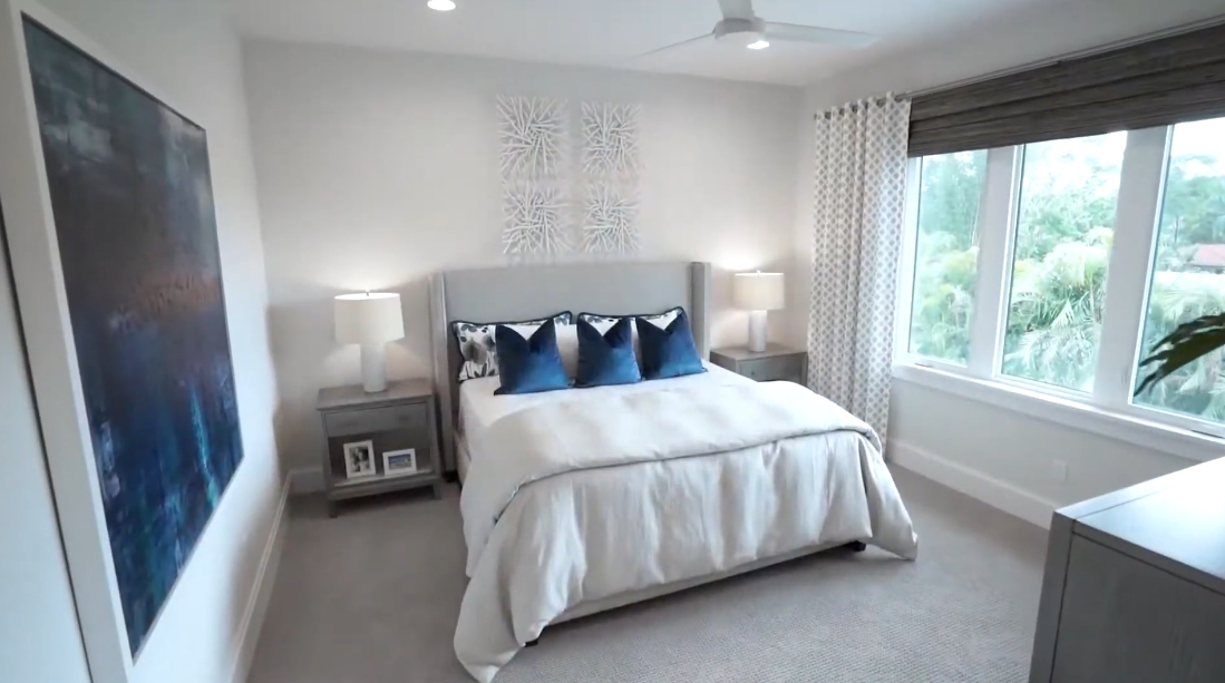 16 Interior Design Photos vs. 1806 Oleander Street, Sarasota, FL Luxury Model Home Tour