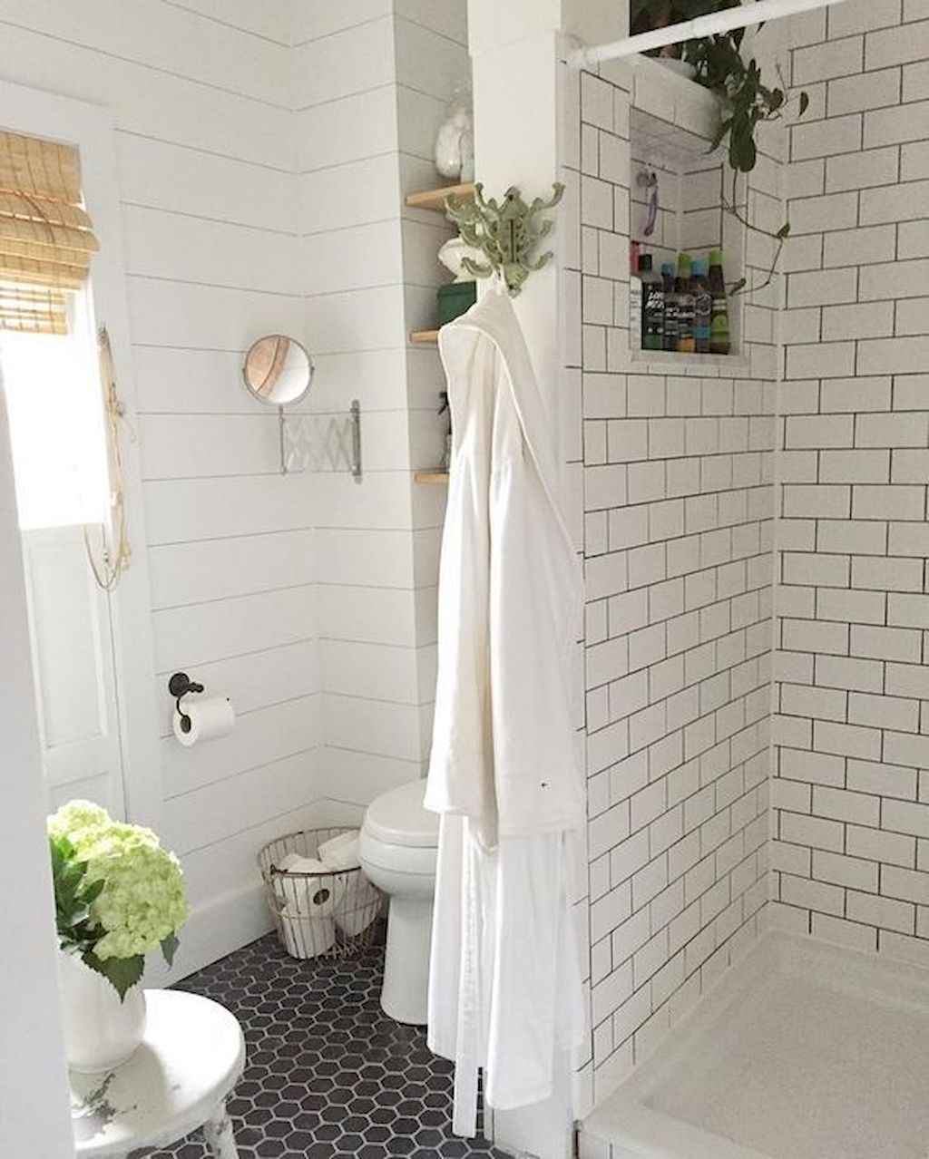 90+ Farmhouse Bathroom Tile Shower Decor Ideas And Remodel To Inspiring