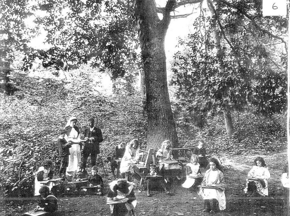 Stunning Vintage Photos of Open Air Schools in the Early 20th Century - 21