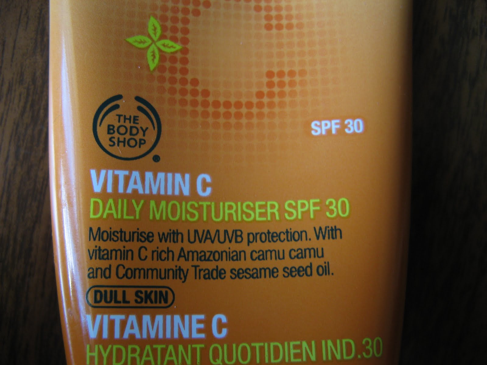 Body Shop Mania Vitamin C Daily Moisturizer SPF 30