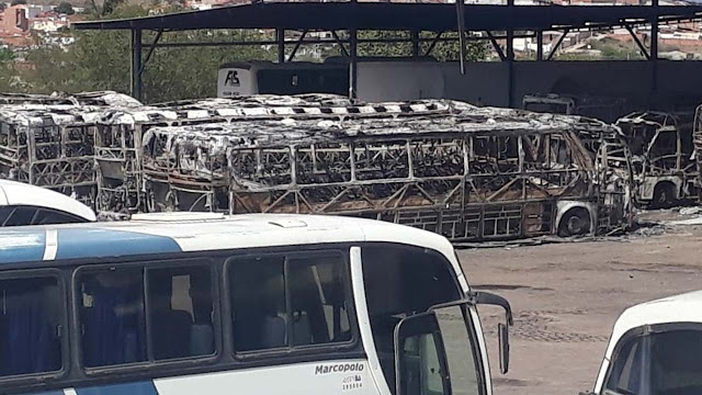 Incêndio na garagem da Falcão Real em Jacobina gera prejuízo de R$ 18 milhões