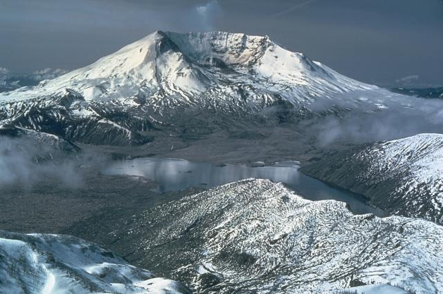 Volcan Mont Saint Helens astrogeoscience-volcans.blogspot.com