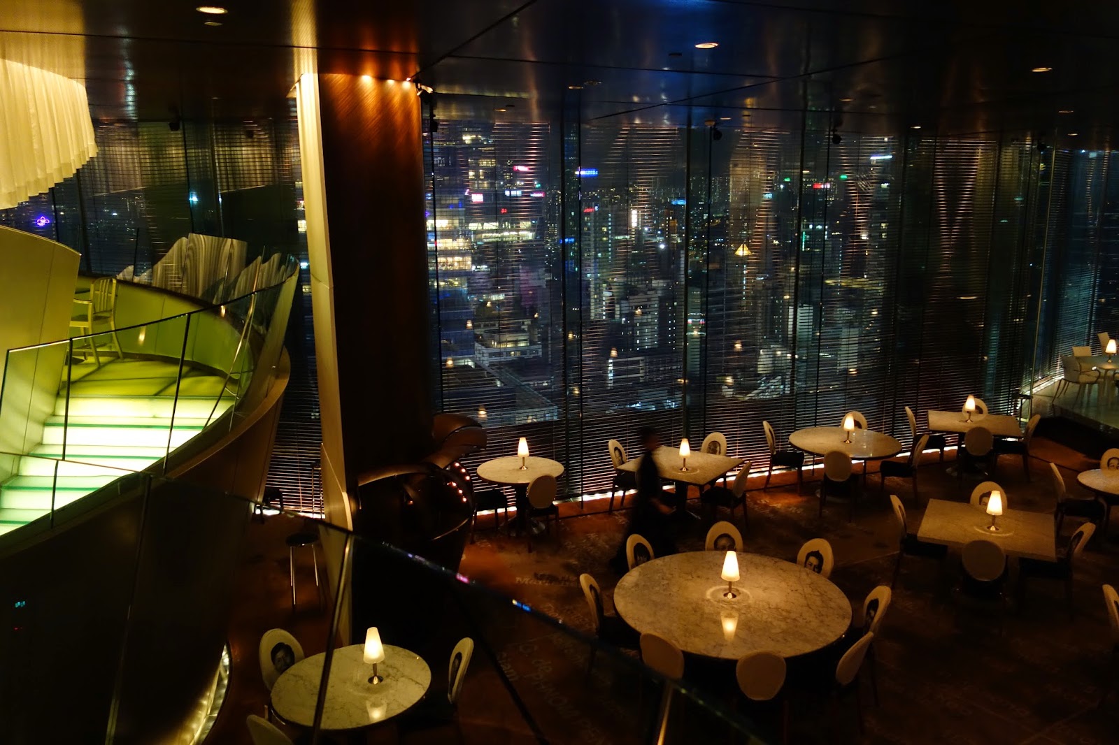 ресторан гонг конг. Hong kong restaurant. рестораны на воде гонконг. ресторан испанской кухни. Hong kong ресторан.