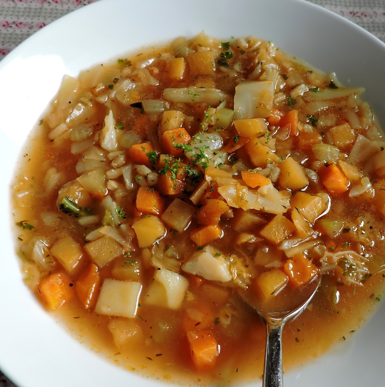 The English Kitchen Hearty Vegetable Soup