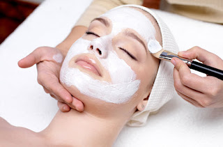 Masaje facial SHIATSU en Atemporal Esthetic Lab