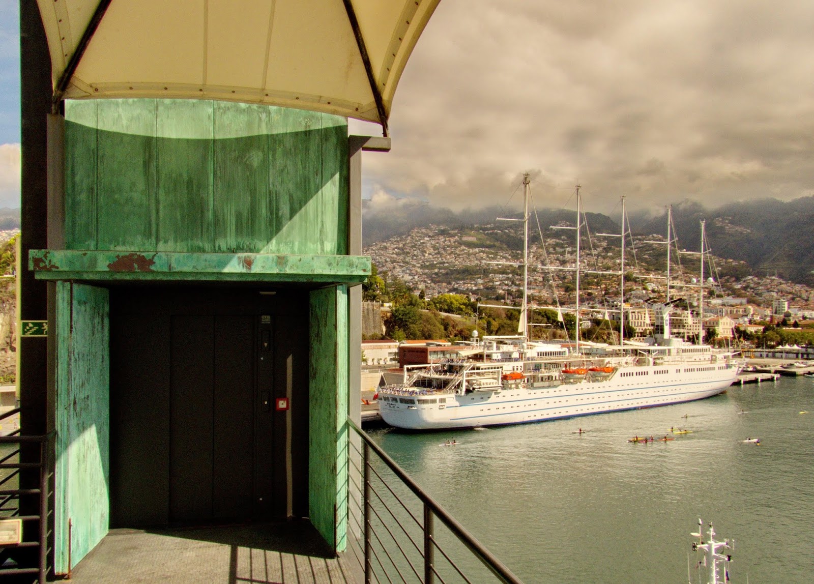 realidades do Design Centre Nini Andrade Silva Funchal Daily Photo realidades do Design Centre Nini Andrade Silva Funchal Daily Photo