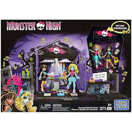 Monster High Cleo de Nile Graveyard Garden Party Figure