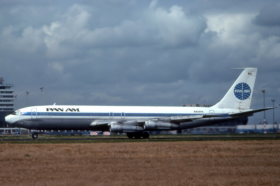jet-airlines-boeing-707