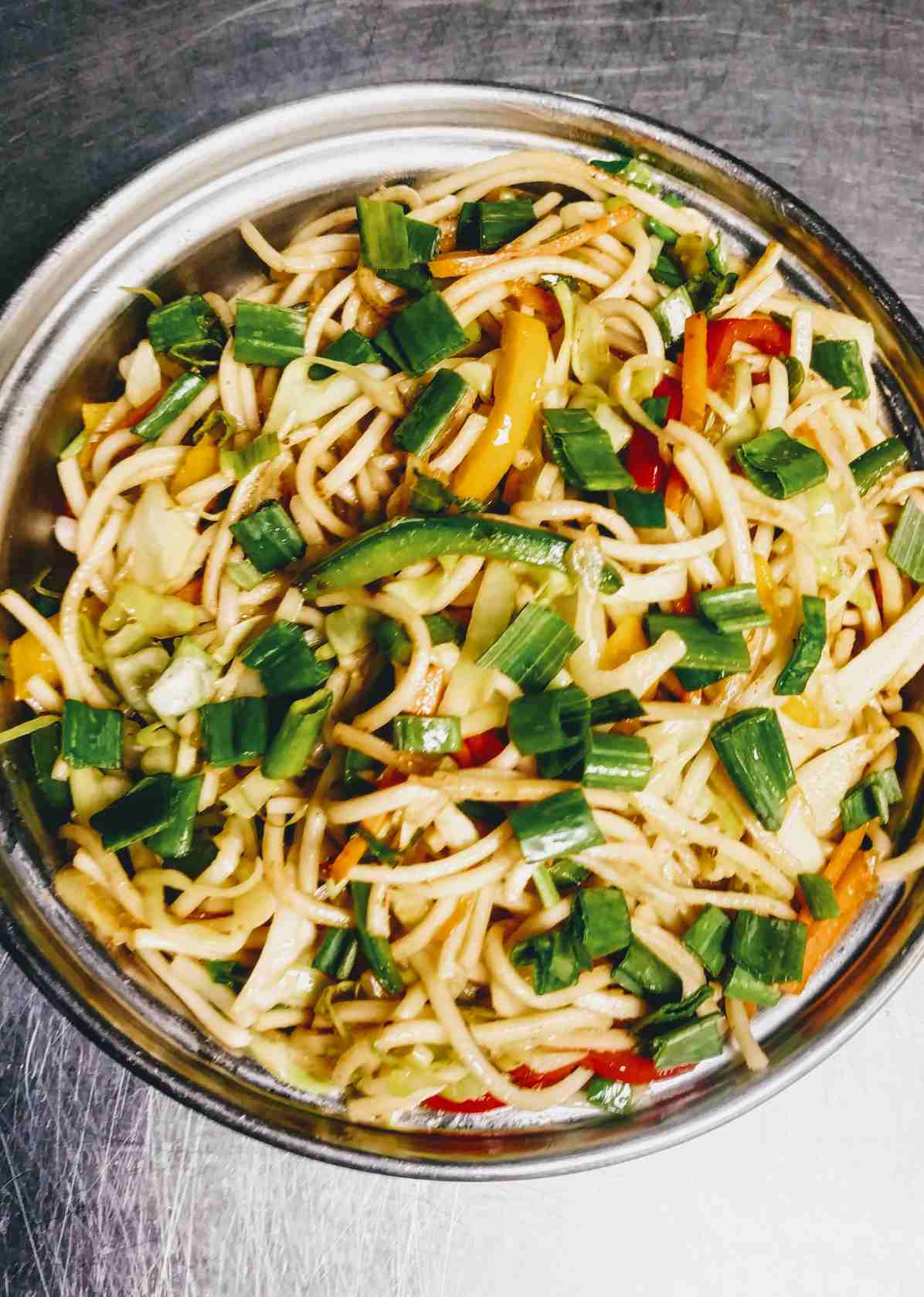 Hakka noodles - hassanchef restaurant style recipes