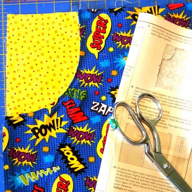 Cassie Stephens DIY Artsy Sew Along 1, Pattern Cutting/Pocket Making