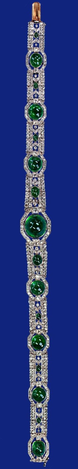 Gods and Foolish Grandeur: Green like Spring - random emerald jewelry
