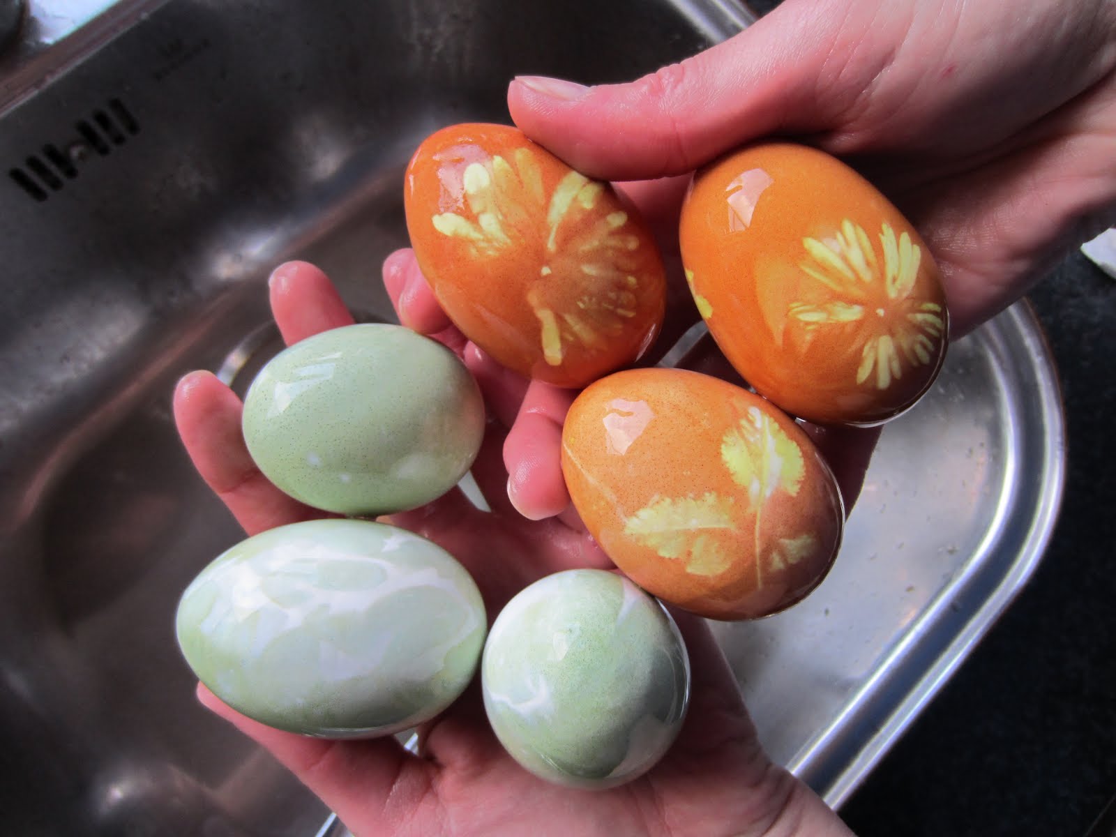 Søstrene Kjeldgaard: Æg og påske - påskeæg