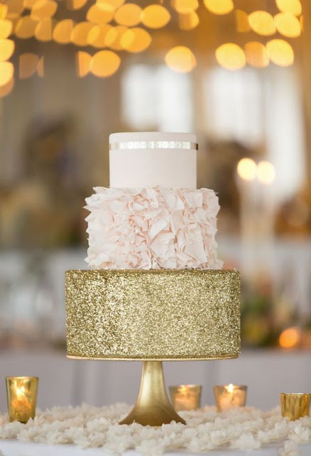 wedding cake gold