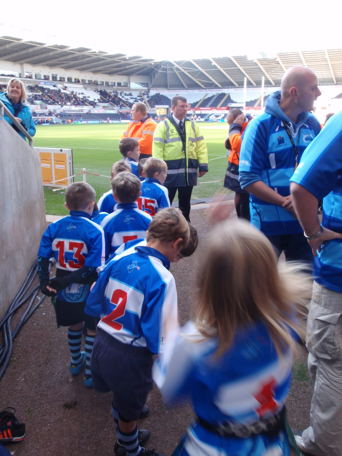 Mumbles Dragons Under 11's Rugby Team: October 2012
