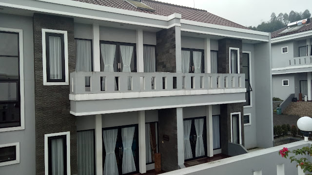 Villa Osmond Lembang | Tempat Gathering di Lembang