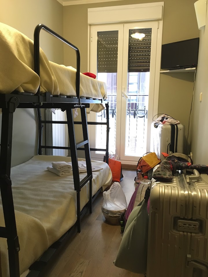 西班牙Pamplona奔牛節住宿